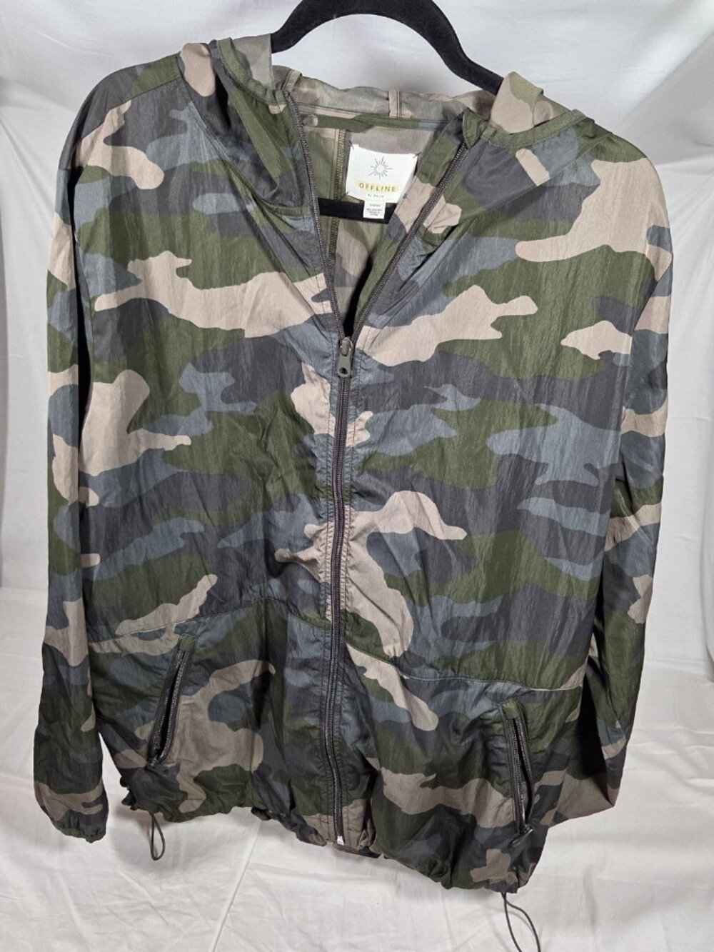 Offline by Aerie Camouflage Zip Up Hooded Windbreaker Jacket XL
